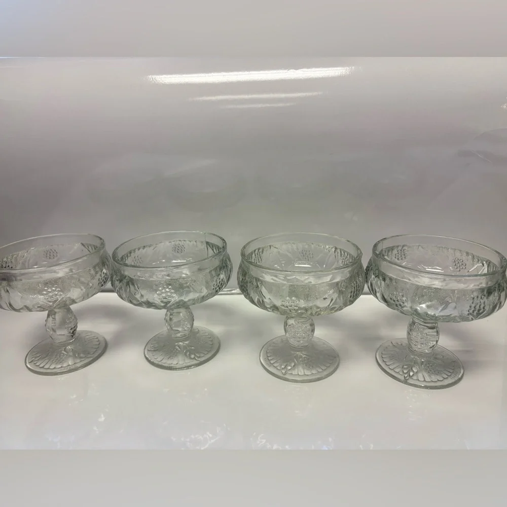 William Sonoma vintage molded glass compote sorbet bowls set of 4 France